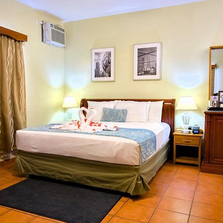 Rolson Hotel Сан Игнасио Екстериор снимка
