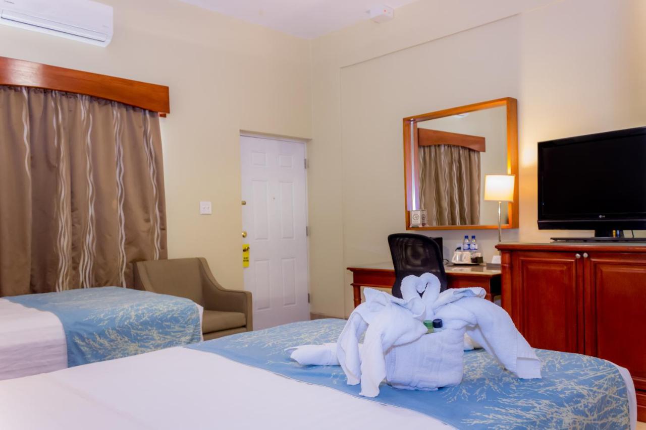 Rolson Hotel Сан Игнасио Екстериор снимка
