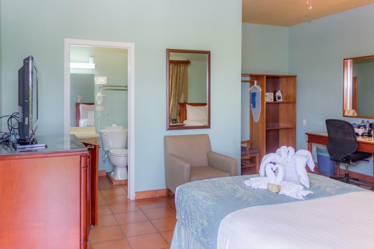 Rolson Hotel Сан Игнасио Екстериор снимка
